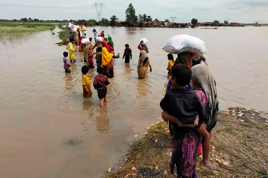 Muling Itayo ang mga Bahay-para sa-Pakistani-People8