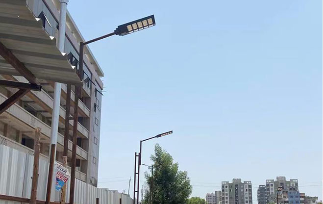 https://www.bosunsolar.com/all-in-one-high-power-aluminum-engineer-project-solar-led-street-lights-product/